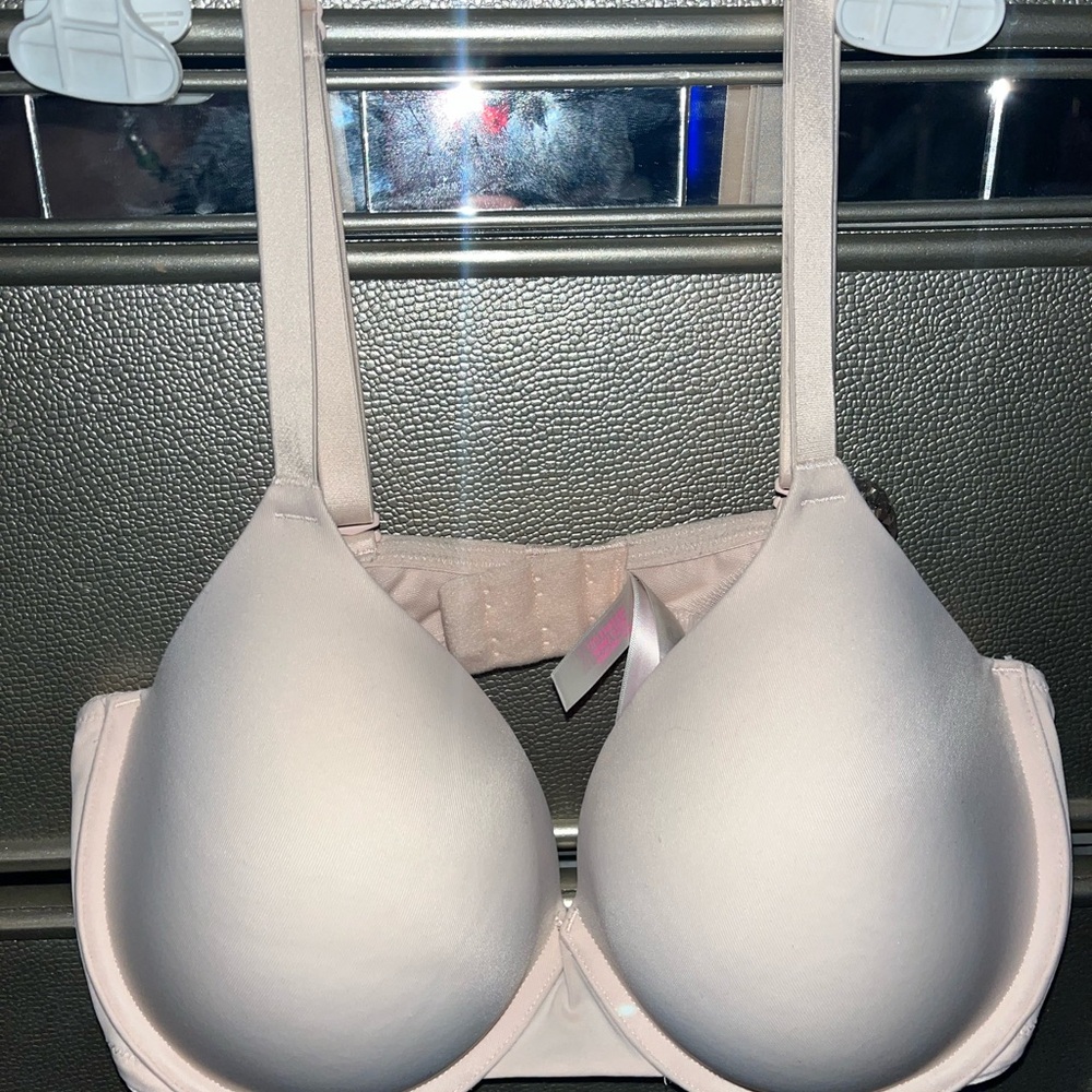 PINK Victoria's Secret Cream Full-Coverage Bra